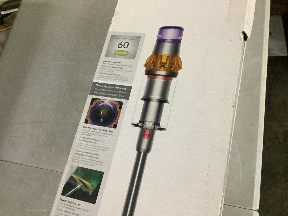 Dyson V15 Cordless Stick Vacuum Cleaner - Image 4 - Lot 5JF