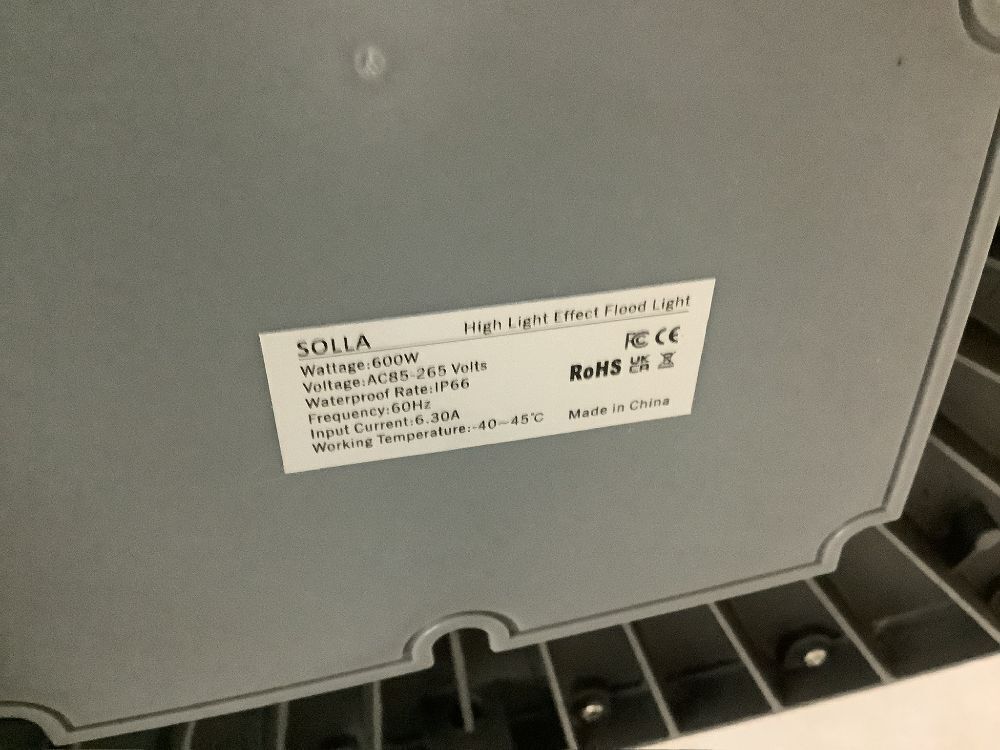 SOLLA 600W LED Flood Light - Image 11 - Lot 107