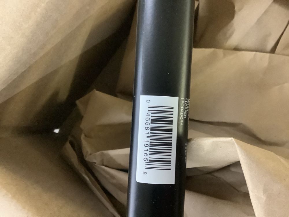 Fiskars 1-1/2 in. Cut Capacity Low-Friction Steel Blade, 28 in. Bypass Lopper with Non-Slip Handles - Image 4 - Lot 368JF