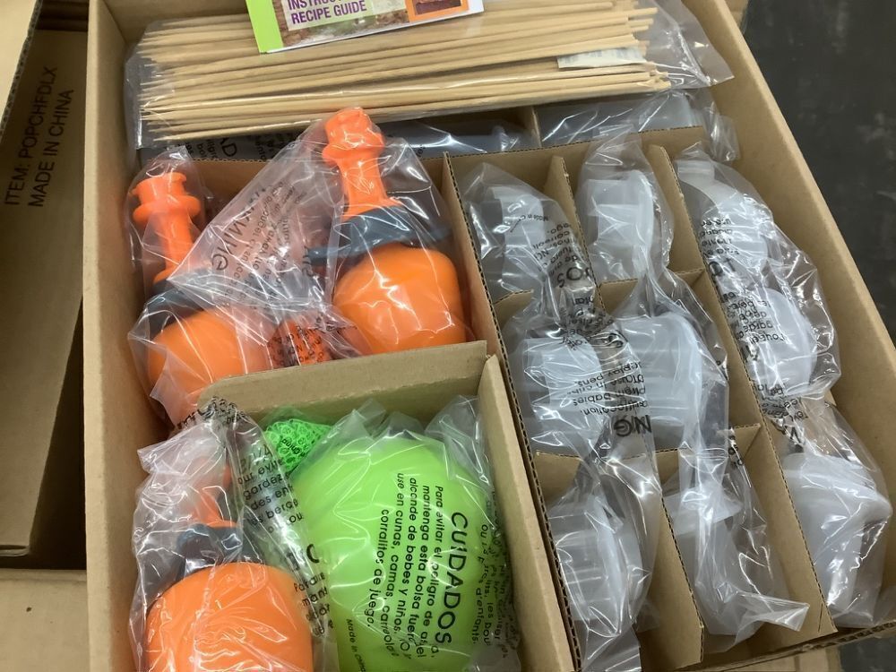 Pallet of (17) Cases of Pop Chef Deluxe Food Decorator Kit, 6/Case - Image 6 - Lot 181