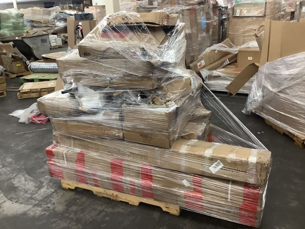 Salvage Pallet. Items Will Be Damaged and Incomplete. - Image 1 - Lot 310