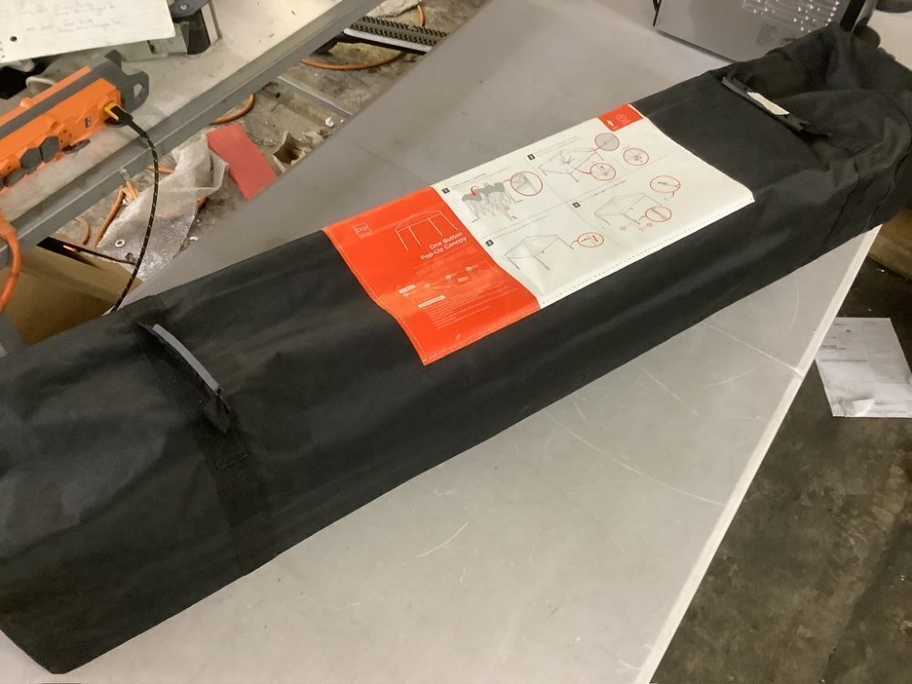 One-Person Setup Instant Pop Up Canopy w/ Case, 4 Weight Bags - 10x10ft - Image 2 - Lot 798