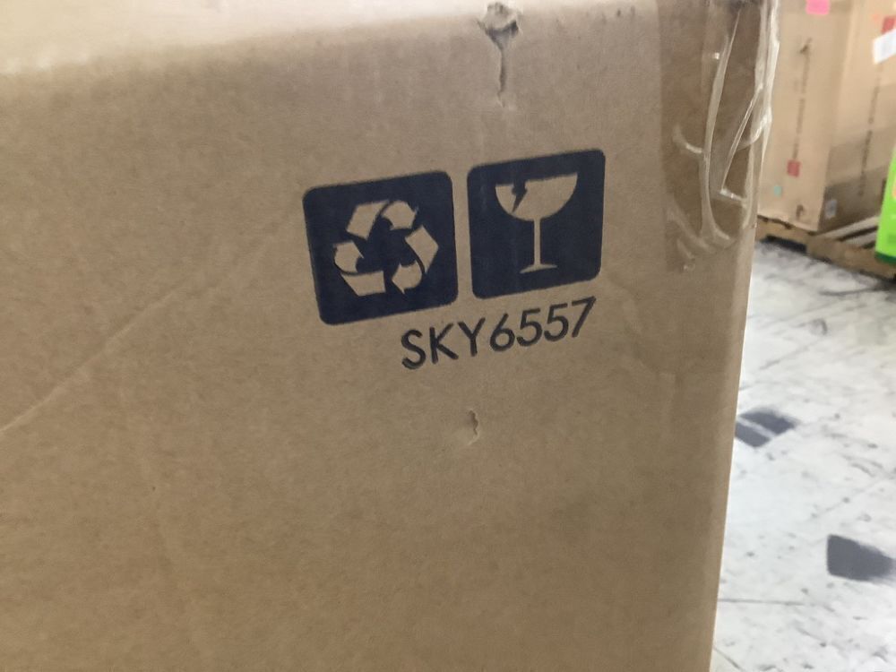 2-Piece Moose Family Lighted Outdoor Christmas Decoration Set w/ 170 Lights - Image 3 - Lot 800