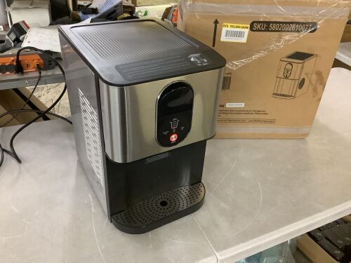 COWSAR 10.63 in. 44 lbs. Countertop or Portable Nugget/Pebble Ice Maker in Stainless Steel Silver - Lot 68JF
