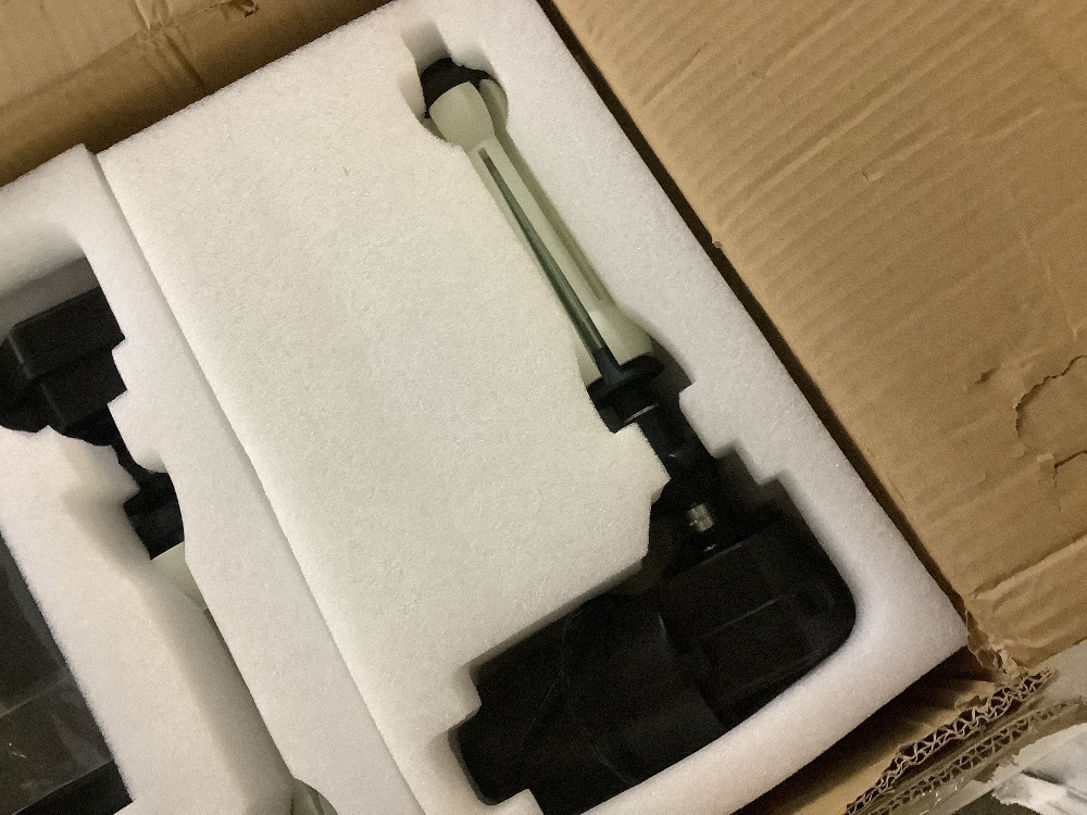 3 Roller Electric Backdrop Support System - Image 4 - Lot 207