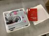 6V Portable Foot Pedal Sewing Machine w/ 12 Stitch Patterns - Thumbnail 2