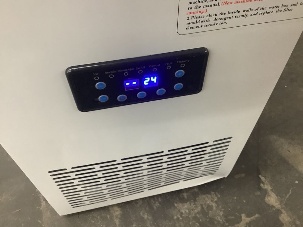 Commercial Ice Maker with Storage Bin - Image 10 - Lot 95JF