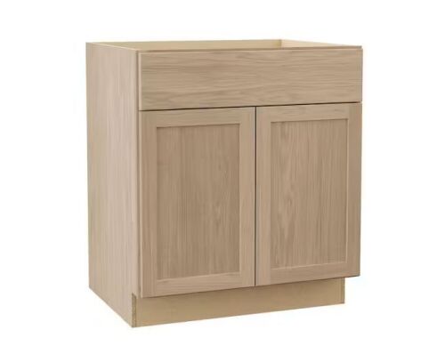 Hampton Bay Sinclair 30 in. W x 24 in. D x 34.5 in. H Assembled Sink Base Cabinet in Shaker Light Oak - Lot 98JF
