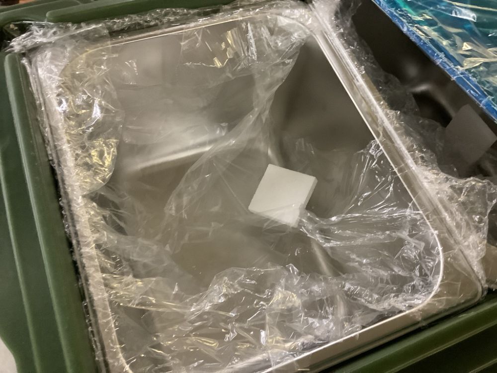 Insulated Food Pan Carrier - Image 4 - Lot 110