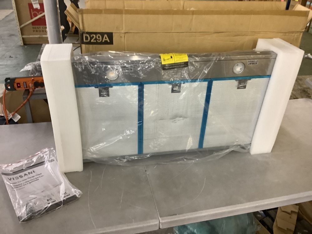Vissani Caprelo 36 in. 320 CFM Convertible Under Cabinet Range Hood in Stainless Steel with LED Lighting - Light Damage to Filter - Image 2 - Lot 139JF