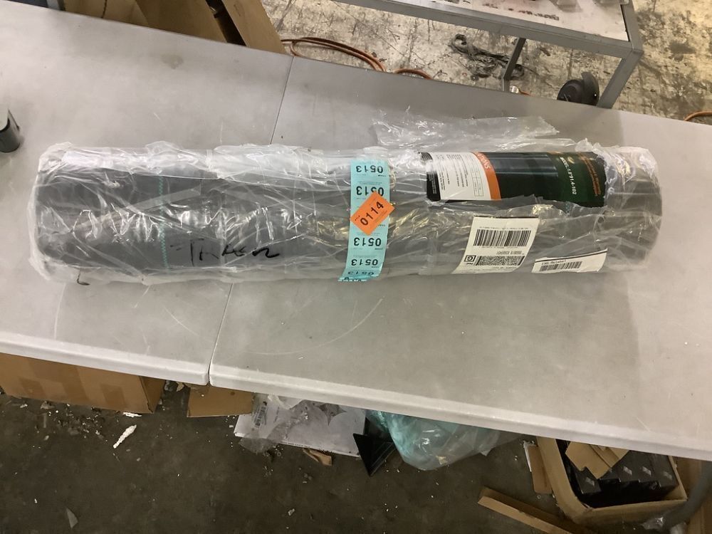 VEVOR Weed Barrier Landscape Fabric, 6' x 300' - Image 2 - Lot 144