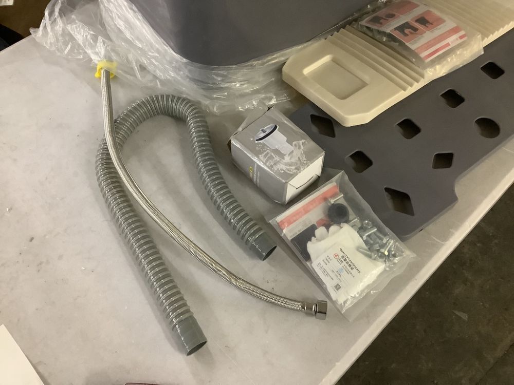 Plastic Utility Sink - Image 3 - Lot 146