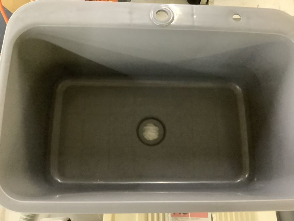 Plastic Utility Sink - Image 4 - Lot 146