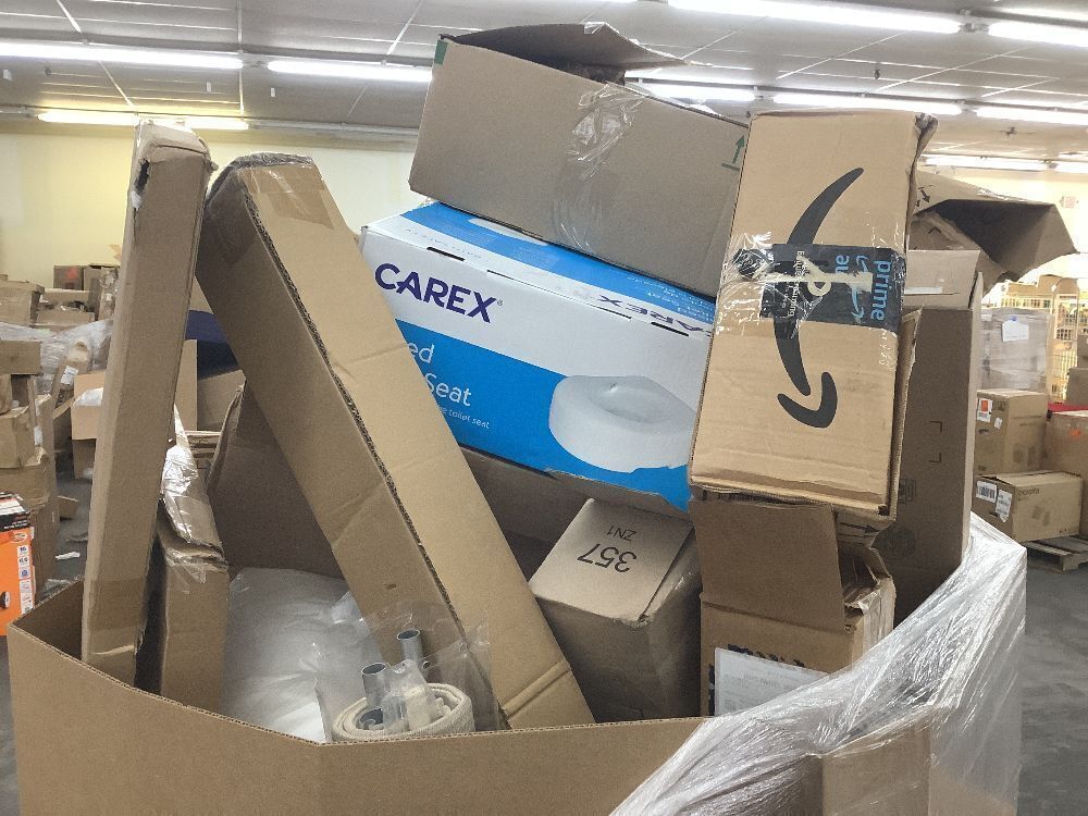 Pallet of Return Items - Uninspected, Will Have Salvage - Image 4 - Lot 631