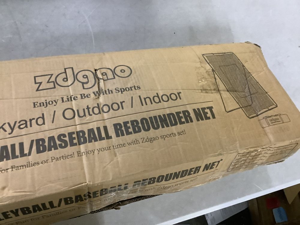 Zdgao Volleyball Rebounder Net 4x7ft - Image 8 - Lot 745