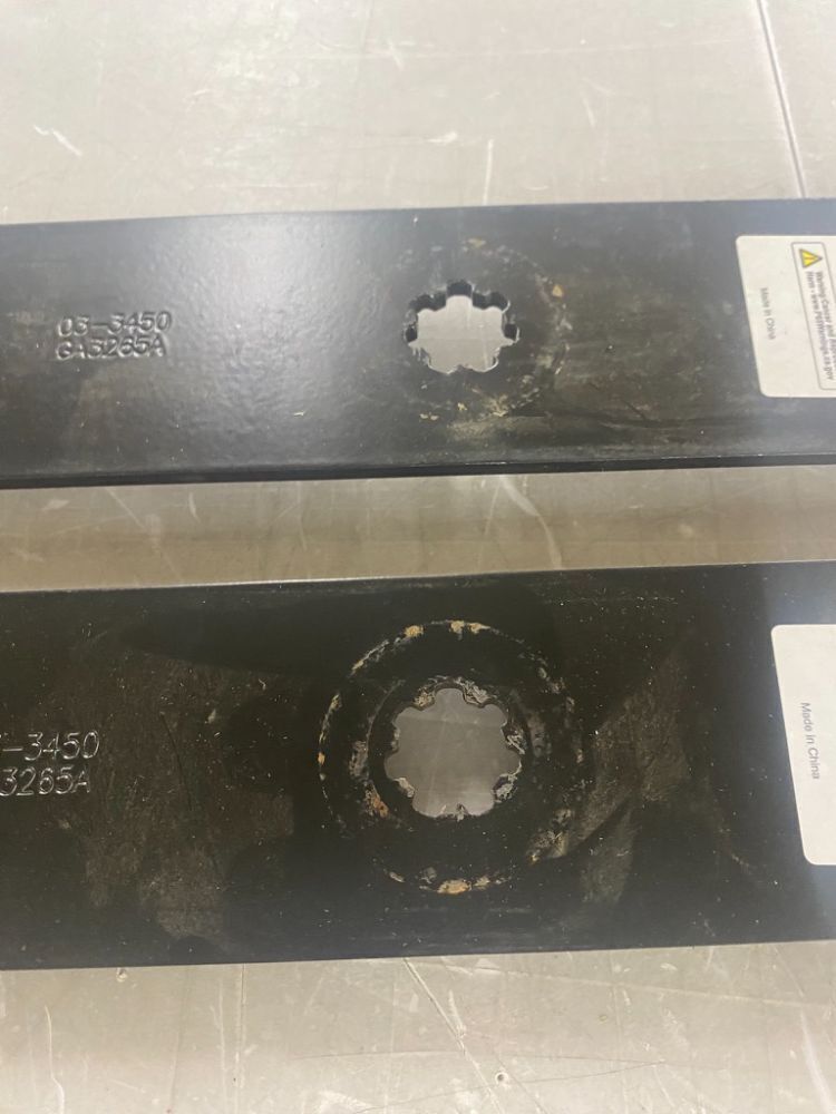 Grasscool 42 inch Mower Blades, 2 Pack - Image 2 - Lot 392