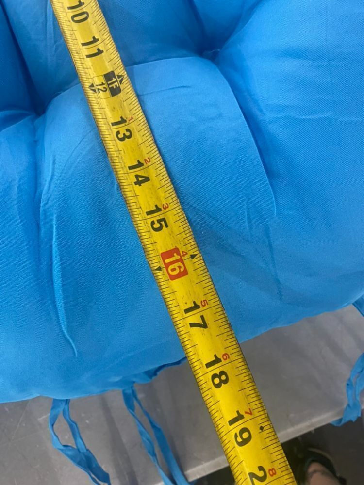 Set of 4 Chair Cushions, 2 Rounded & 2 Rectangle - Image 7 - Lot 404