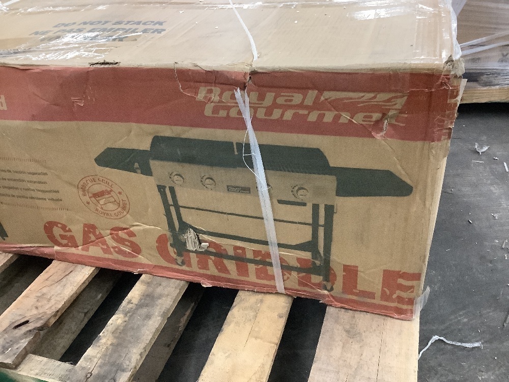 Royal Gourmet 4-Burners Portable Propane Gas Grill and Griddle Combo Grills in Black with Side Tables with Cover - Image 3 - Lot 11JF