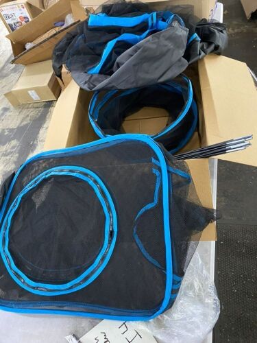 3-in-1 Catio Outdoor Cat Enclosure with Tunnel - Lot 502