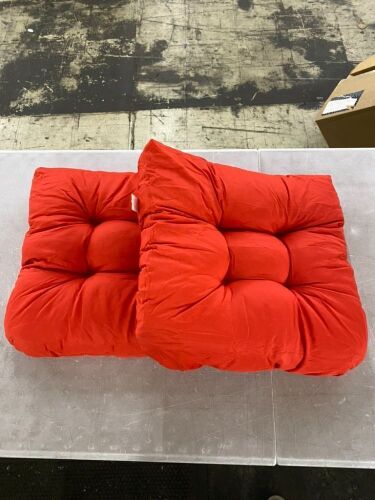 Lot of (2) Seat Cushions - Lot 526