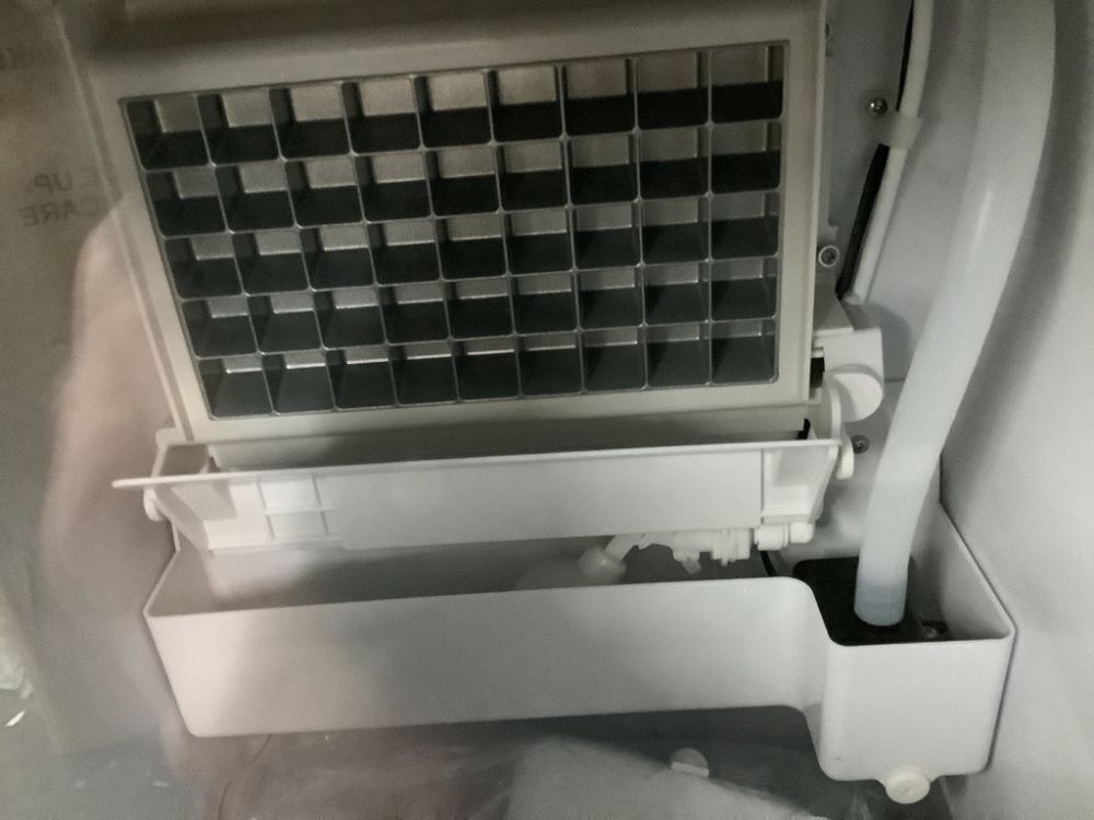 Denjol 15" 130 lbs. / Day Half Size Cube Commercial Built-in/Freestanding Ice Maker In Black With Upgrade High Power Compressor - Image 3 - Lot 9JF