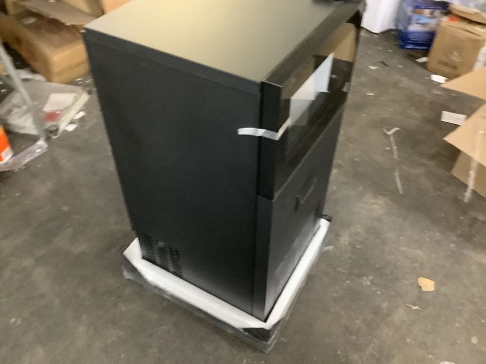 Denjol 15" 130 lbs. / Day Half Size Cube Commercial Built-in/Freestanding Ice Maker In Black With Upgrade High Power Compressor - Image 4 - Lot 9JF