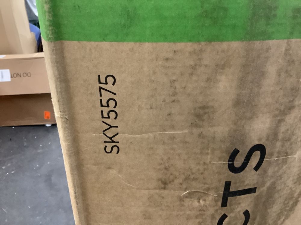 Queen 12in Medium-Firm Green Tea & Charcoal Gel Memory Foam Mattress - Image 3 - Lot 38