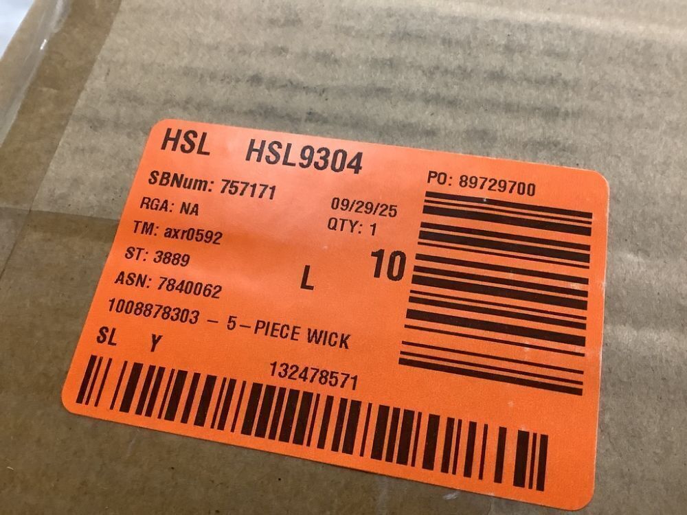 Patio Festival 5-Piece Wicker Patio Conversation Set with Offwhite Cushions - Image 5 - Lot 55JF