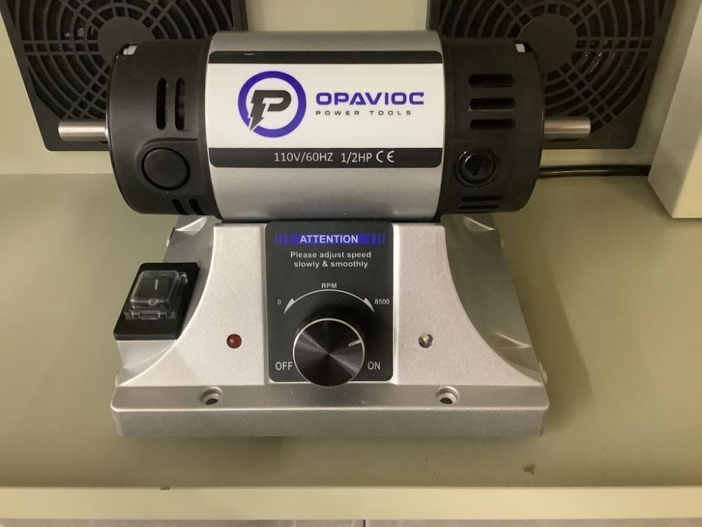 Adjustable Variable Speed Bench Buffer Polishing & Buffing Machine with Dust Collector Hood - Image 4 - Lot 76