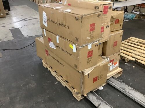 Pallet of Christmas Trees & Wreaths - Uninspected - Lot 117