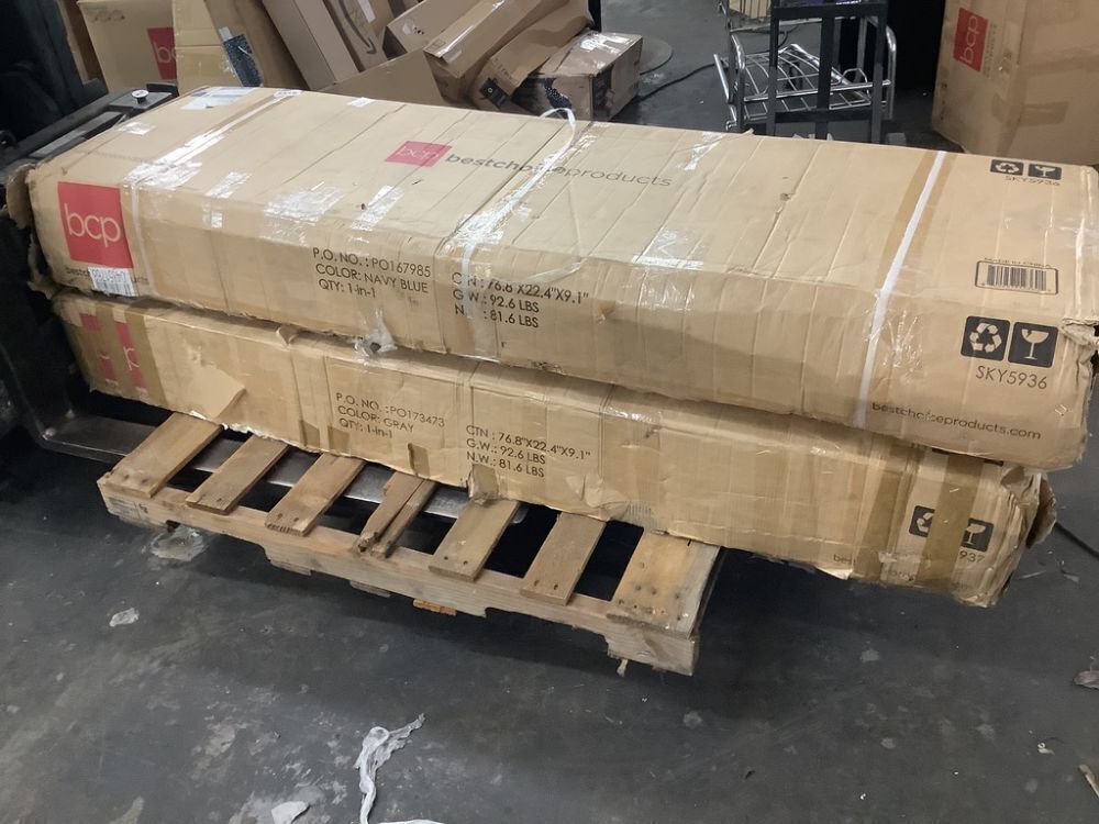 Lot of (2) 3-Seat Outdoor Canopy Swing Glider - Uninspected - Image 1 - Lot 118