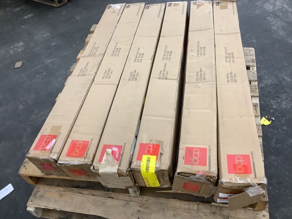 Lot of (6) 7.5' Patio Umbrellas - Uninspected - Image 6 - Lot 120