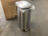 Innovaze 13 Gal. Silver Oval Slim Step-On Metal Household Trash Can - Thumbnail 3