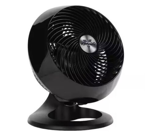 Vornado 660 10 in. Whole Room Air Circulator Fan - Lot 180JF