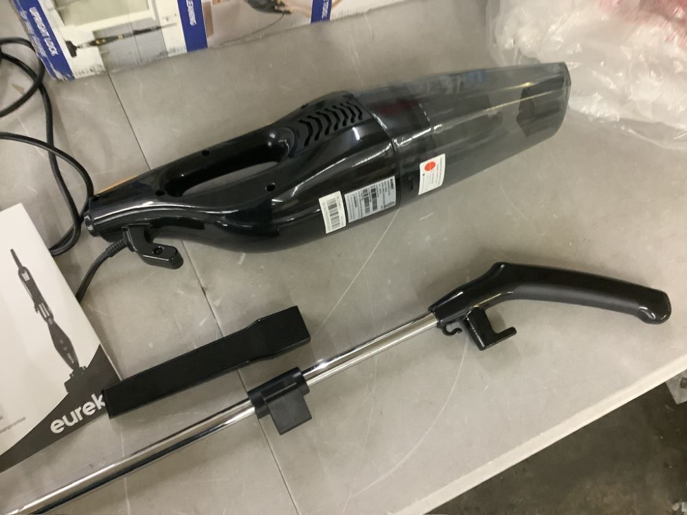 Eureka Blaze 3-in-1 Corded Bagless Stick, Handheld & Stair Vacuum Cleaner - Image 5 - Lot 365JF