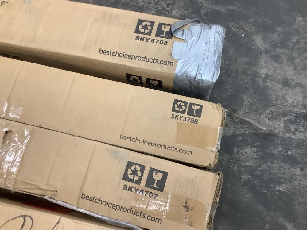 Lot of (6) 10' Solar LED Patio Umbrellas - Uninspected - Image 3 - Lot 424