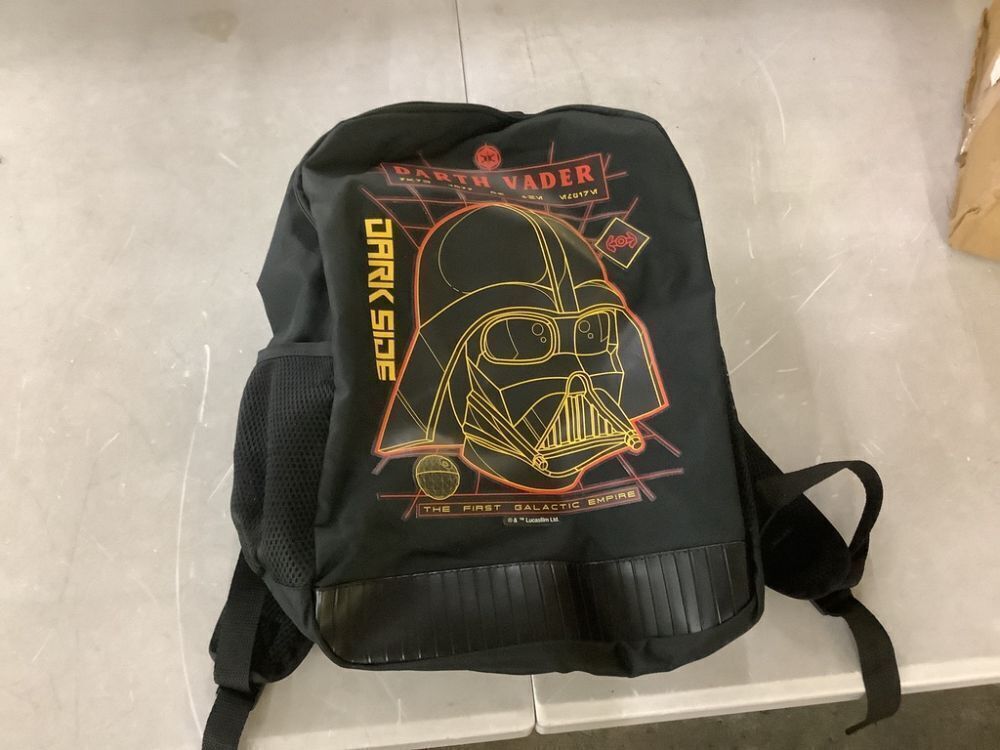 Star Wars Darth Vader Backpack - Image 2 - Lot 441