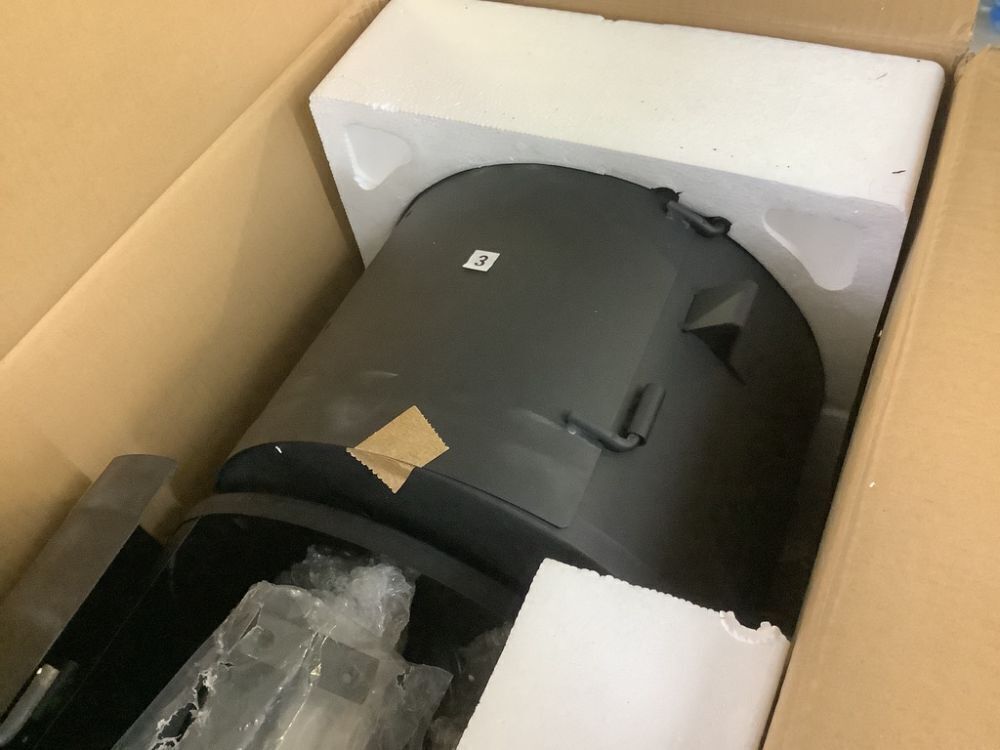 Outsunny 48 in. Steel Portable Charcoal BBQ Grill and Offset Smoker with Wheels and 2 Storage Shelves - Image 4 - Lot 471JF
