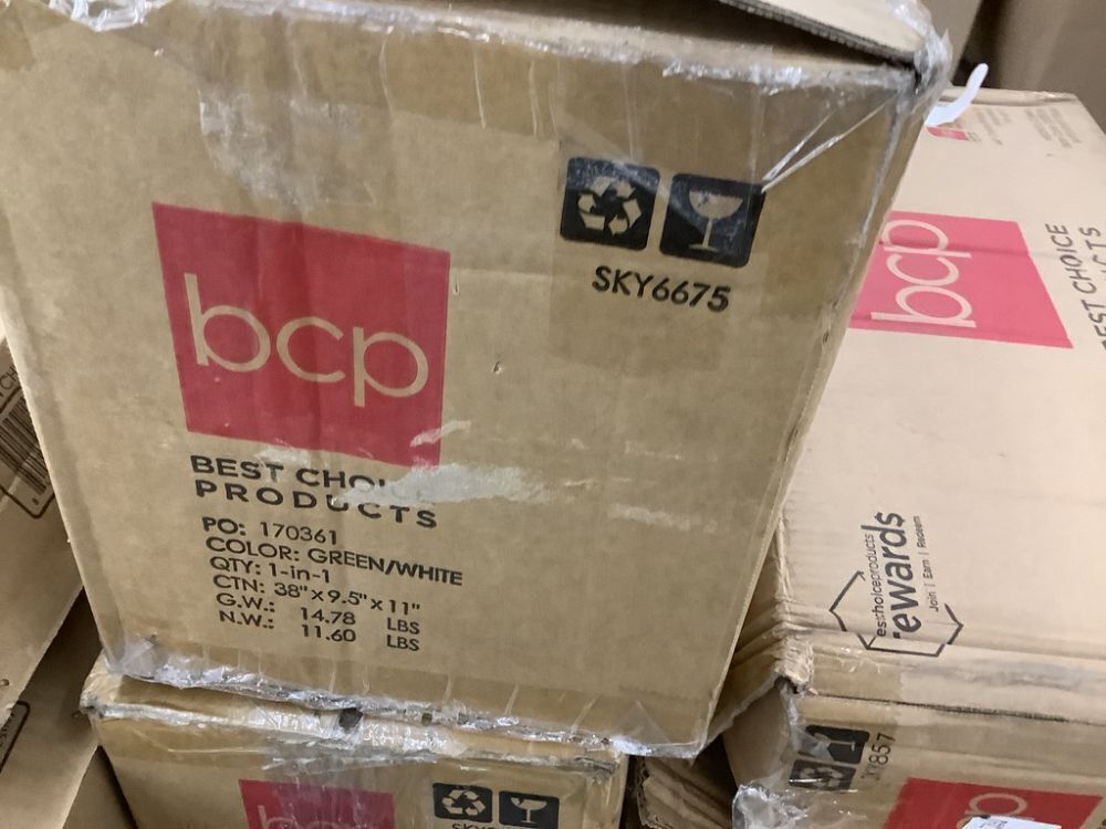 Pallet of Open Box Return Christmas Items - Uninspected - Image 4 - Lot 472