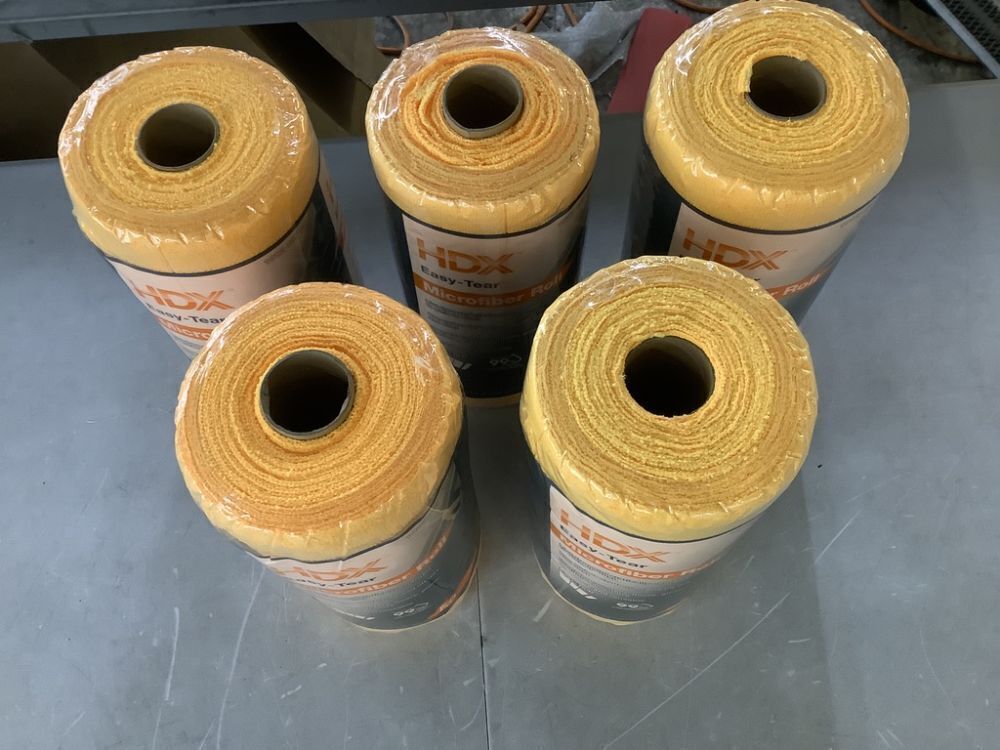 Lot of (5) HDX Easy-Tear 12 in. x 12 in. Microfiber Cloth Roll - Image 2 - Lot 475JF