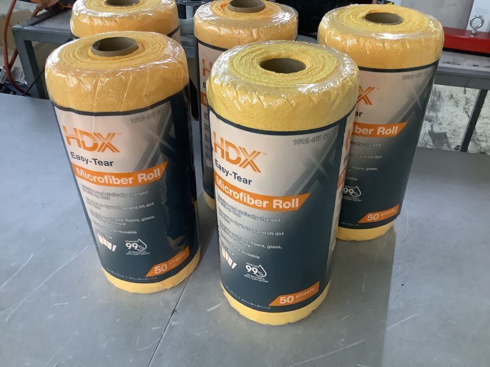 Lot of (5) HDX Easy-Tear 12 in. x 12 in. Microfiber Cloth Roll - Image 3 - Lot 475JF