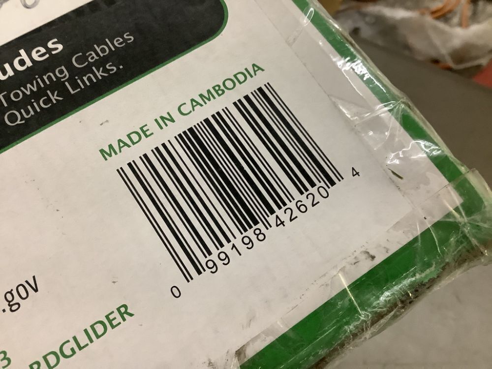 YARD GLIDER 12 cu. ft. Heavy-Duty Material Sled Wheelless Plastic Garden Cart - Image 6 - Lot 499JF