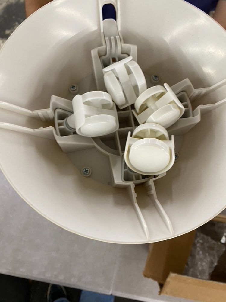 Octopus Clothes Drying Rack - Image 6 - Lot 505