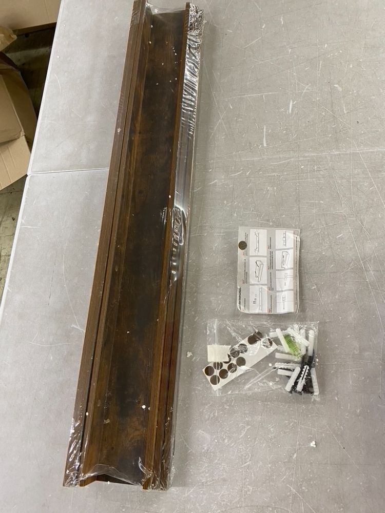 Floating Shelves with Lip, 3 Pack - Image 1 - Lot 561