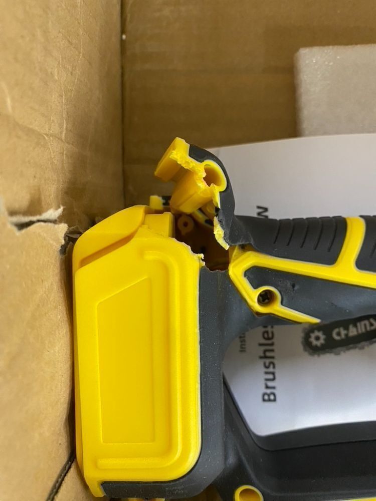 2-in-1 Cordless Pole Saw, 8 Inch Brushless Pole Chainsaw - No Battery - Image 2 - Lot 562