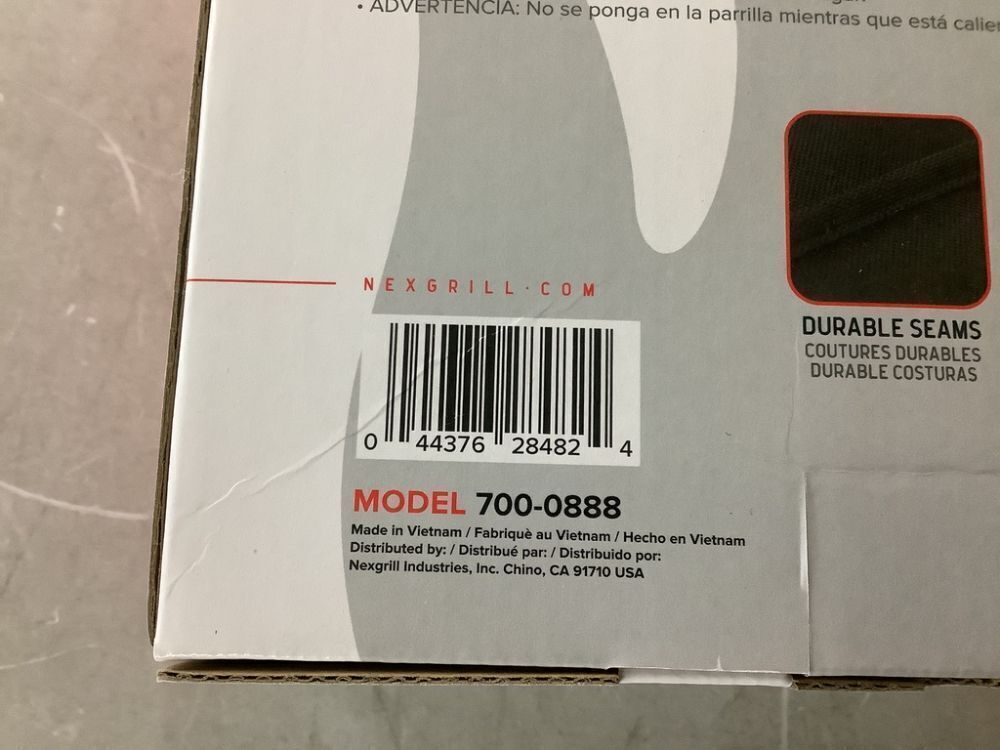 Nexgrill Grill Cover 52 in. - Image 3 - Lot 571JF