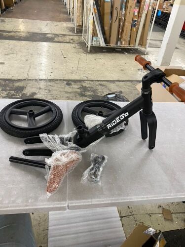 Kids Balance Bike - Lot 654