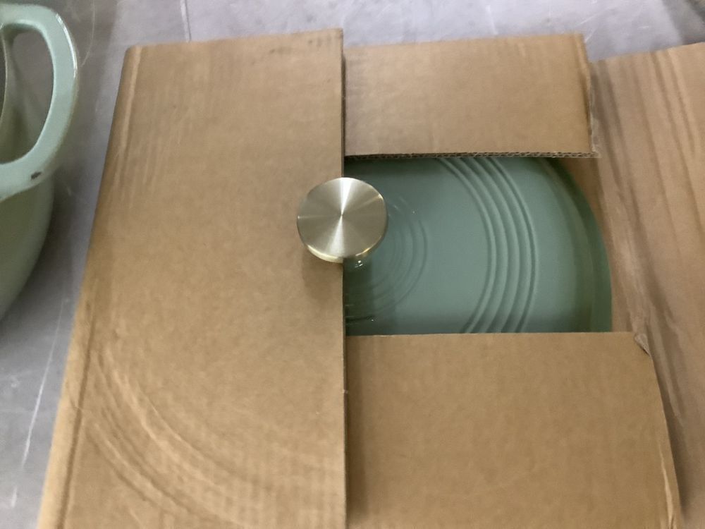 Cast-Iron Dutch Oven Kitchen Cookware w/ Enamel, Handles, 7.5qt - Small Chip in Enamel - Image 2 - Lot 790