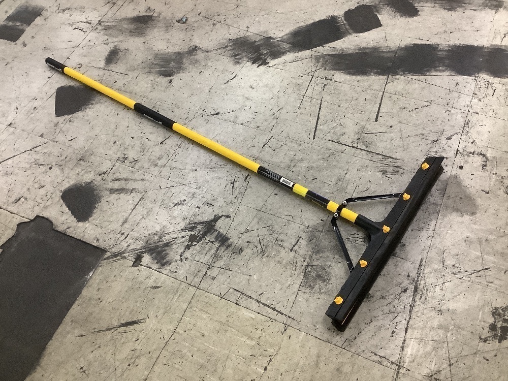 Quickie 24 in. Dual Blade Floor Squeegee - Image 2 - Lot 594JF