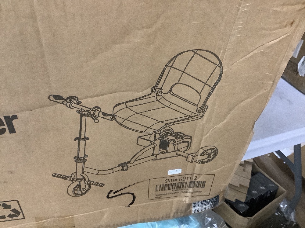 SuperHandy Passport Mobility Scooter for Adults- Foldable, 3 Wheel, Airline Travel Friendly - 13 Mile Range, Includes 2 Removable 44.4V Lithium-ion Batteries & Charger - Image 9 - Lot 21JF